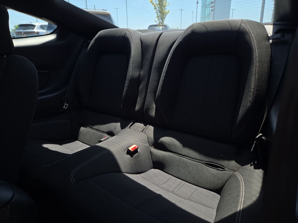 2020 Ford Mustang GT - Photo 9