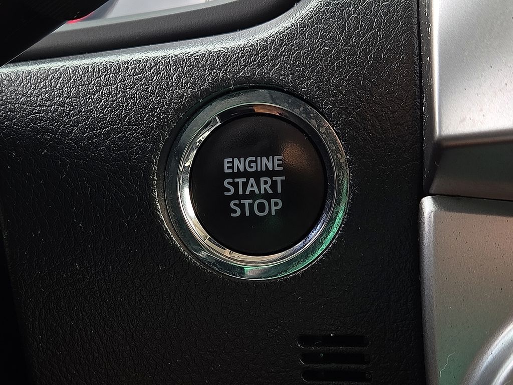 2021 Toyota 4Runner SR5 Premium - Photo 16