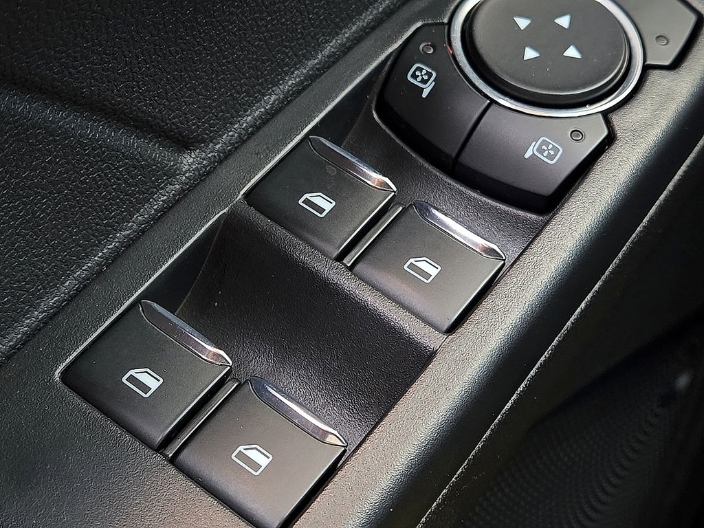 2024 Ford Escape Active - Photo 16