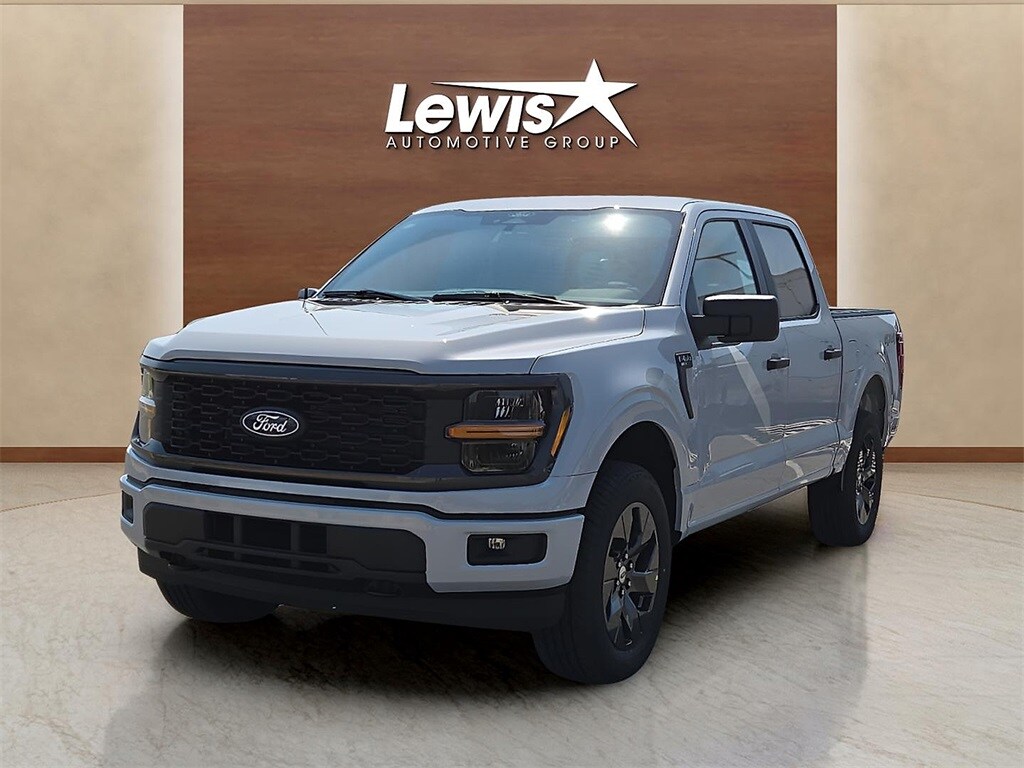 2025 Ford F-150 STX photo 2