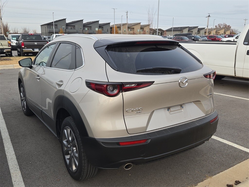 2024 Mazda CX-30 2.5 S Preferred photo 2