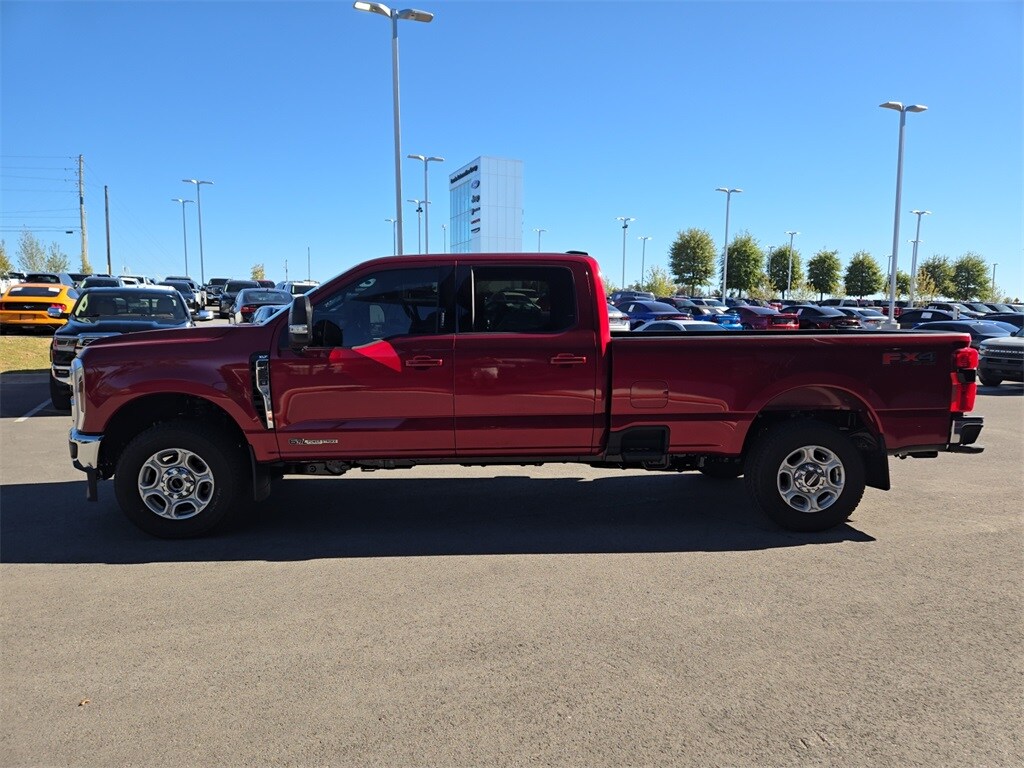 2026 Ford F-250 photo 2