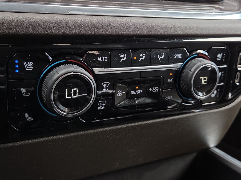 2023 Chevrolet Silverado 1500 LTZ - Photo 14