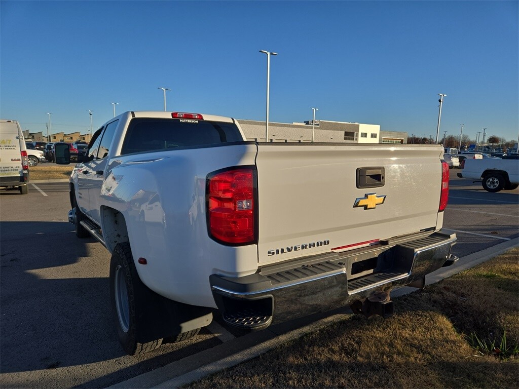 2016 Chevrolet Silverado 3500HD Work Truck photo 2