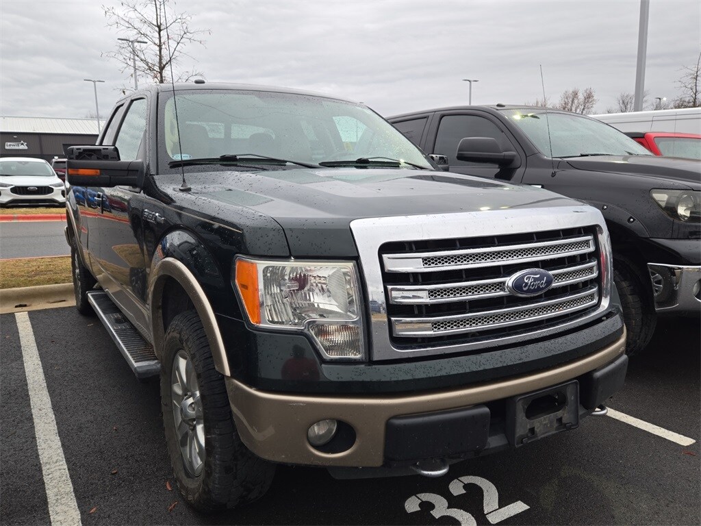2014 Ford F-150 Lariat photo 2