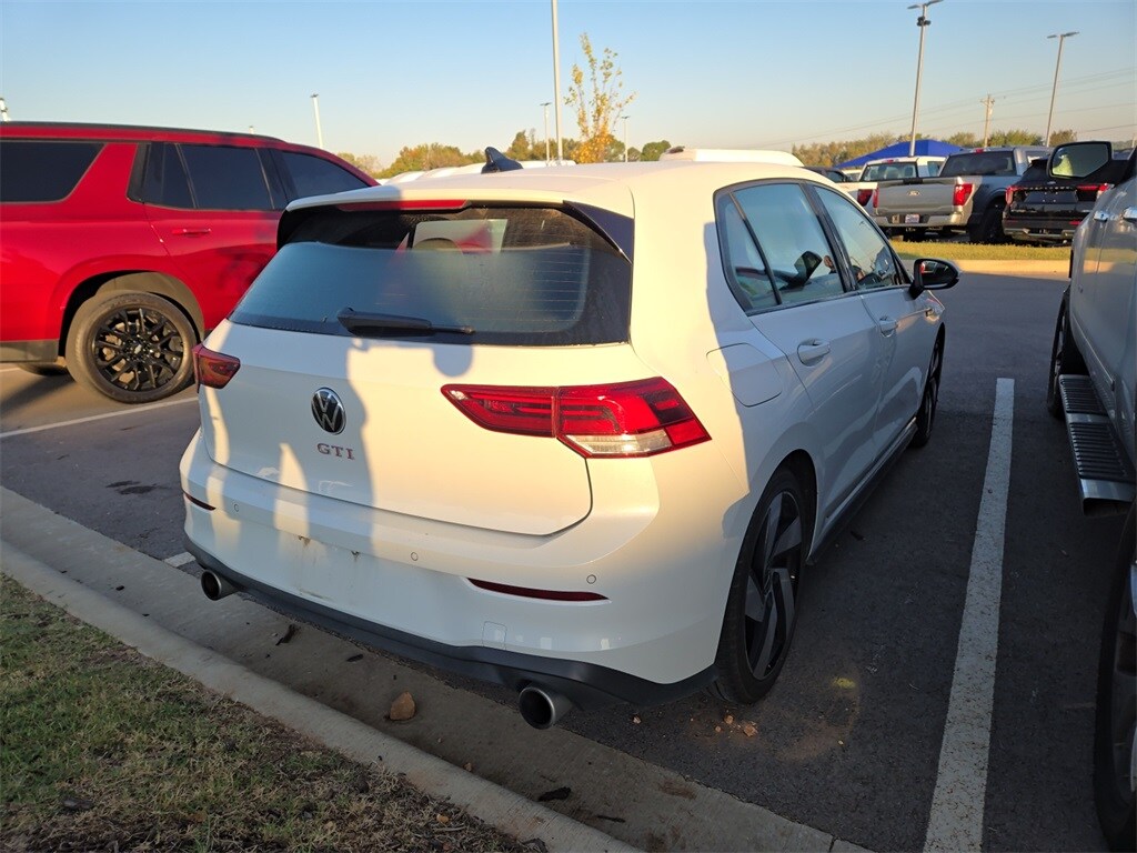 2024 Volkswagen Golf GTI S photo 4