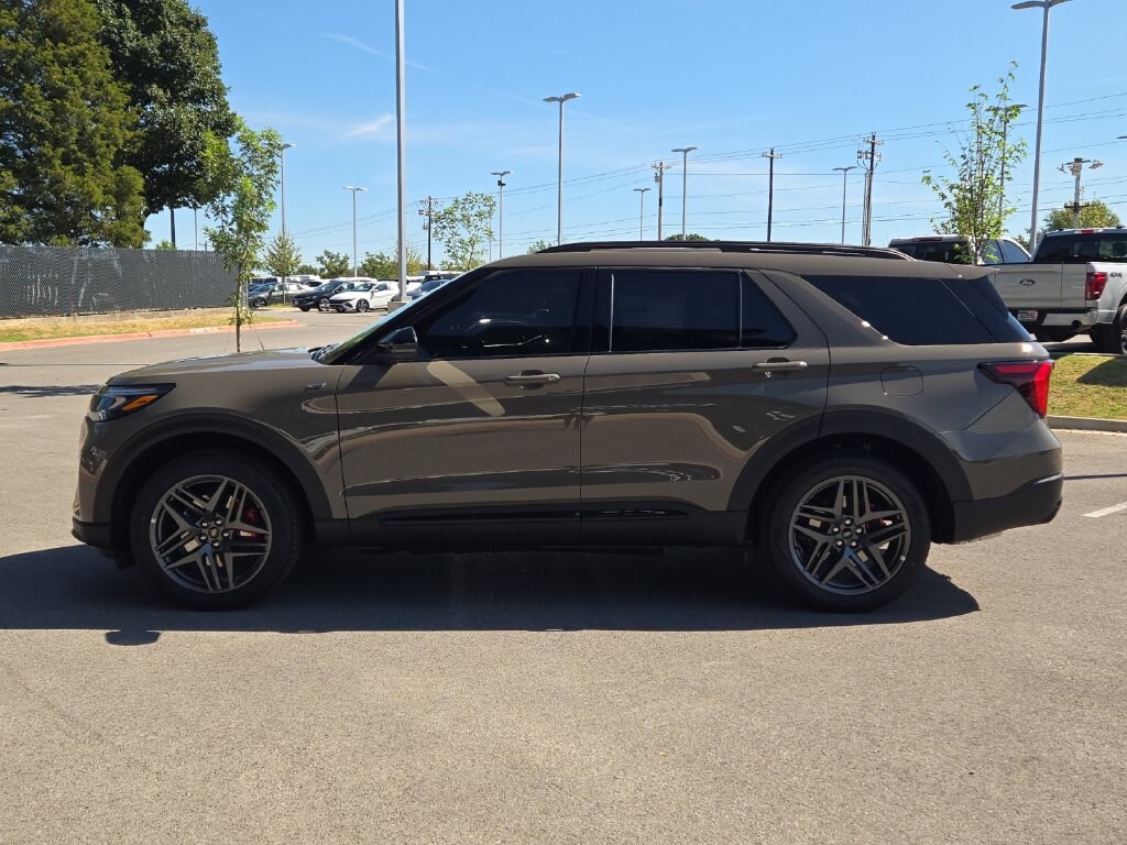 New 2027 Ford Explorer ST-Line SUV