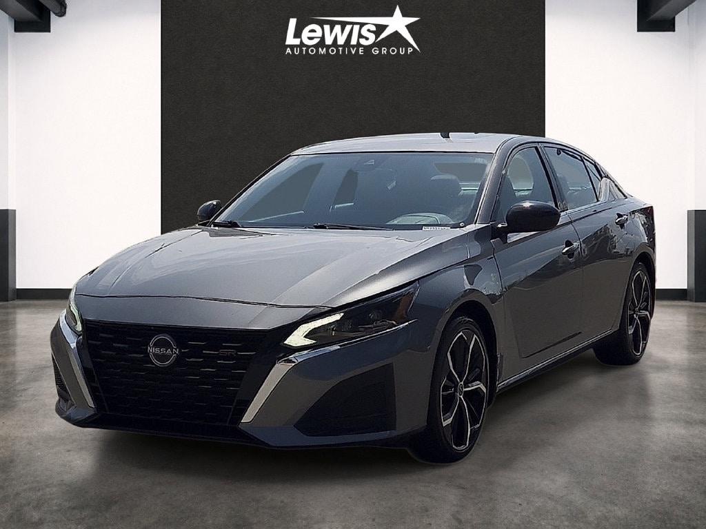2025 Nissan Altima