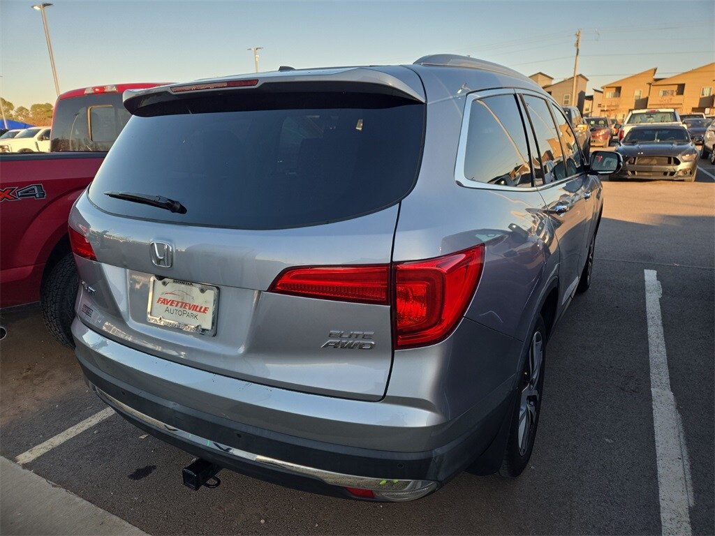 Used 2017 Honda Pilot Elite SUV