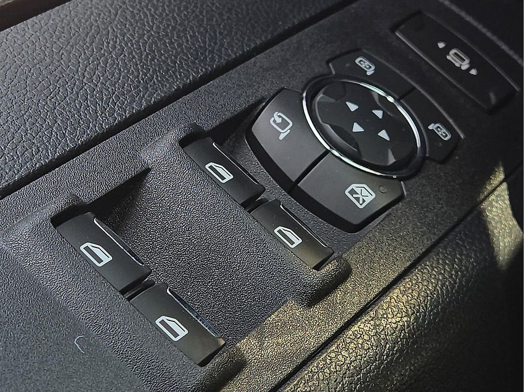 2019 Ford F-350 Super Duty Platinum - Photo 17