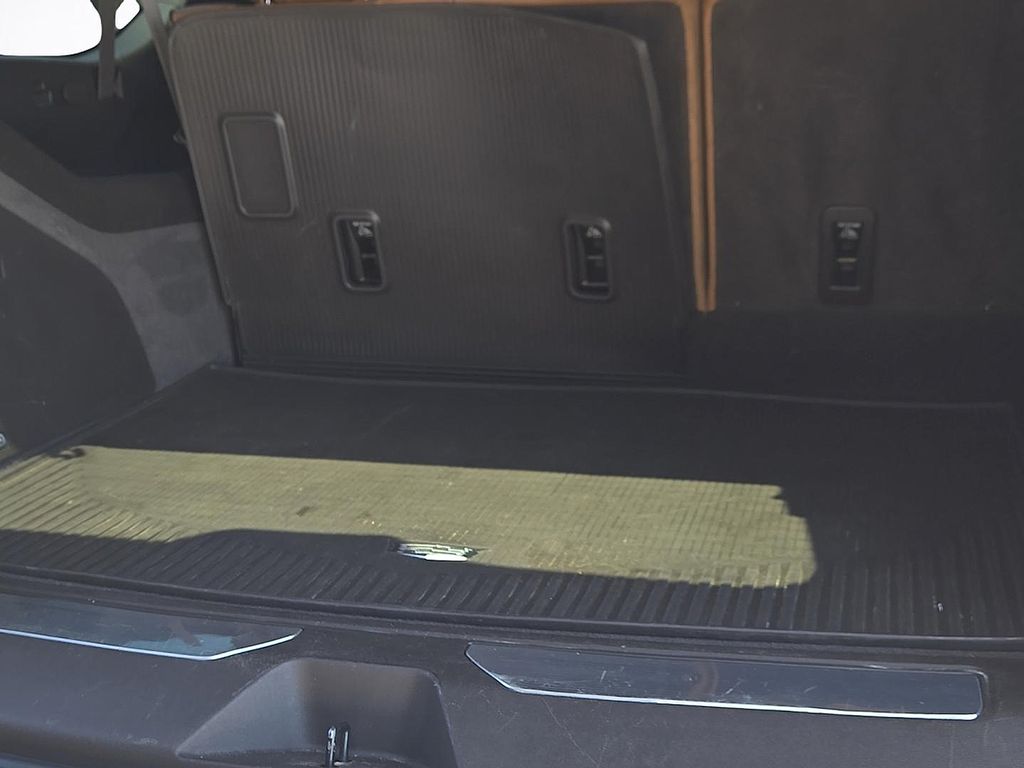 2022 Cadillac Escalade ESV Premium Luxury - Photo 8