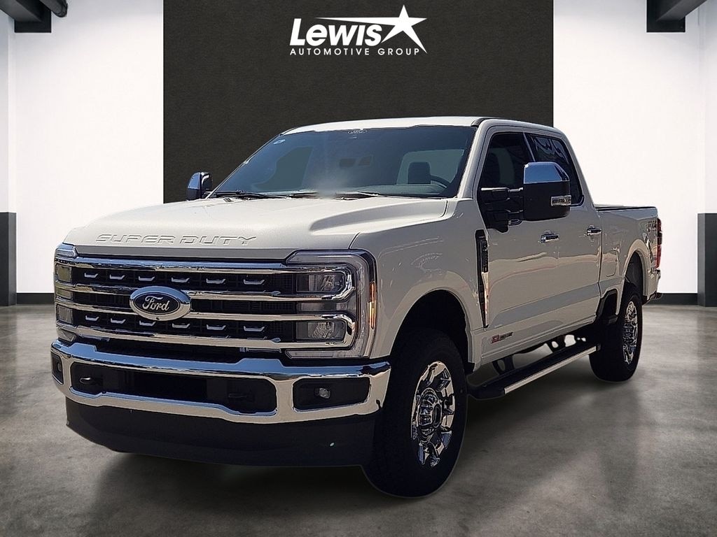 New 2026 Ford F-250SD Lariat Truck Crew Cab