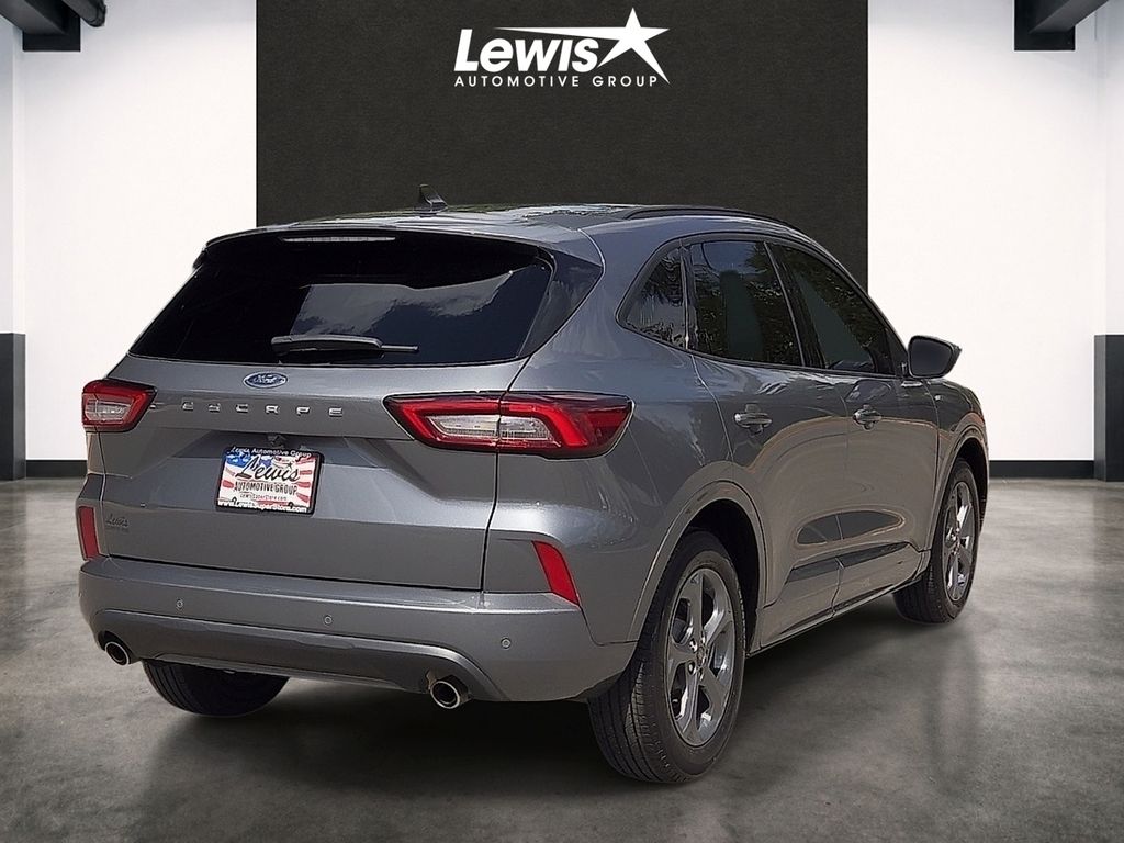 2024 Ford Escape ST-Line - Photo 4