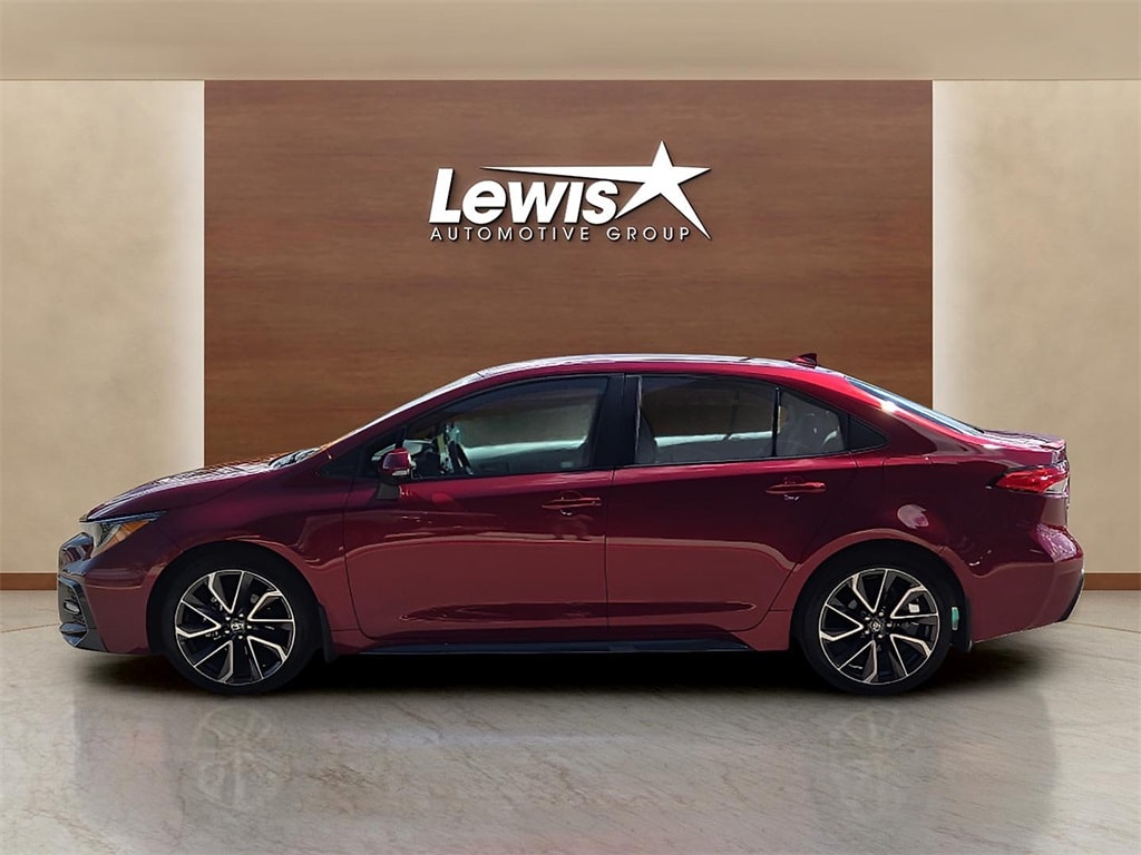 Used 2022 Toyota Corolla SE Sedan