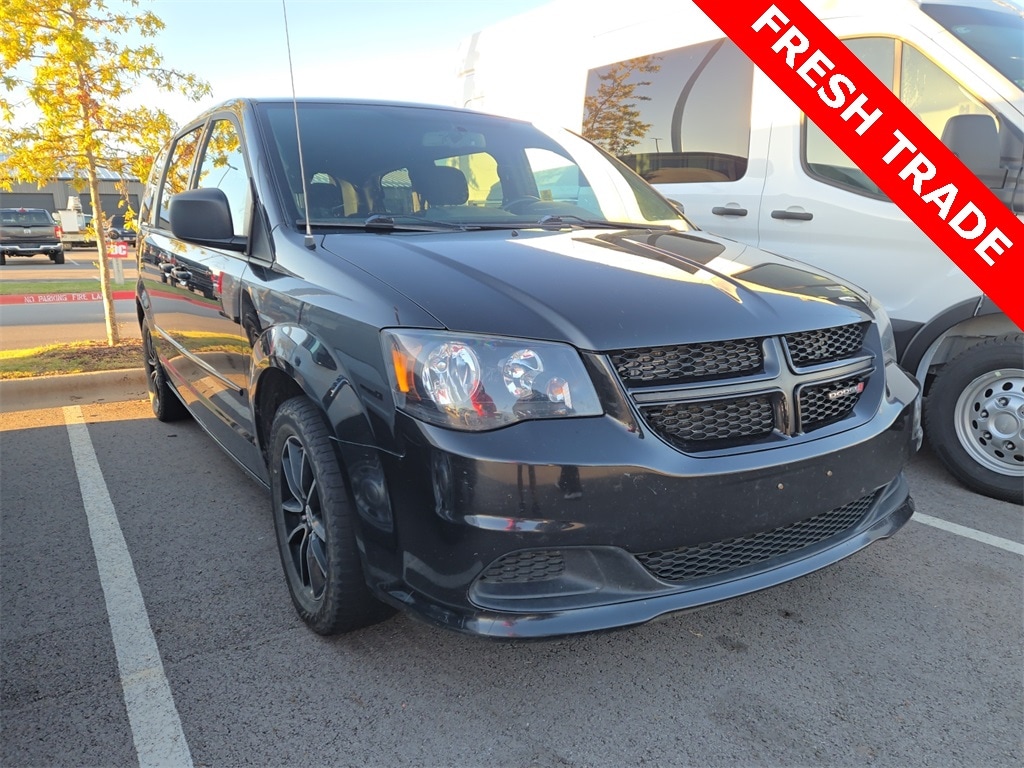 Used 2017 Dodge Grand Caravan SE Van