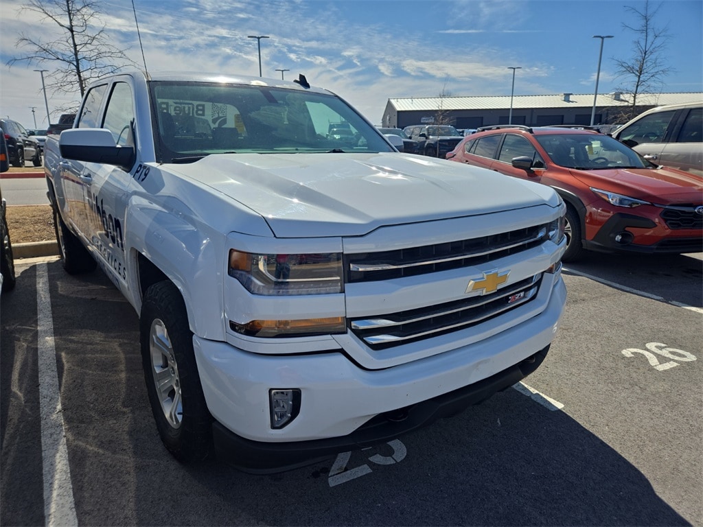 Used 2017 Chevrolet Silverado 1500 LT Truck Crew Cab