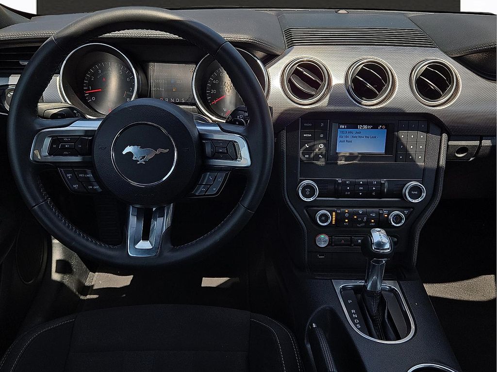 2020 Ford Mustang GT - Photo 10