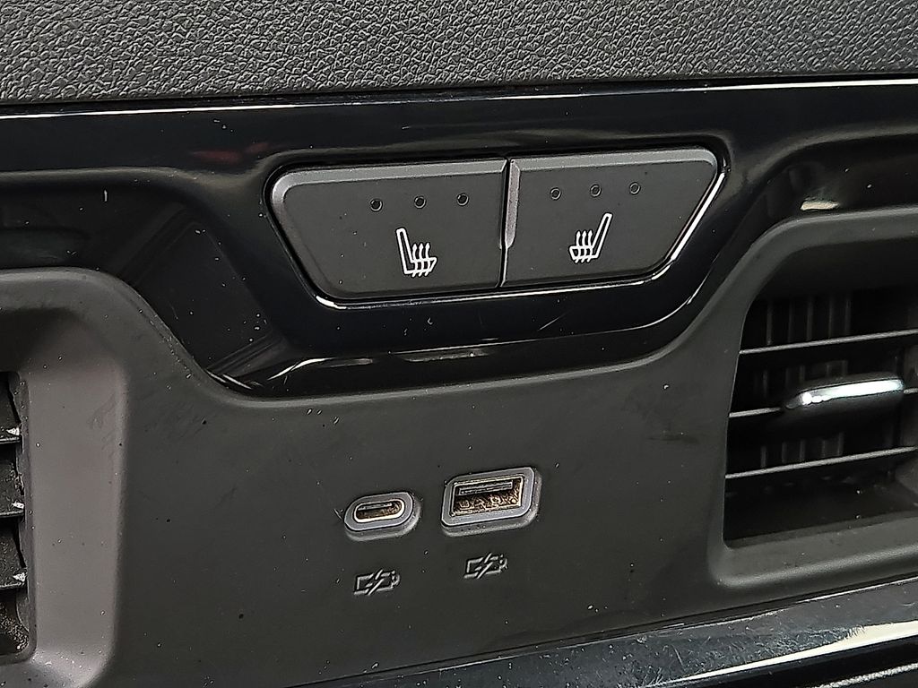 2022 GMC Sierra 1500 AT4X - Photo 10
