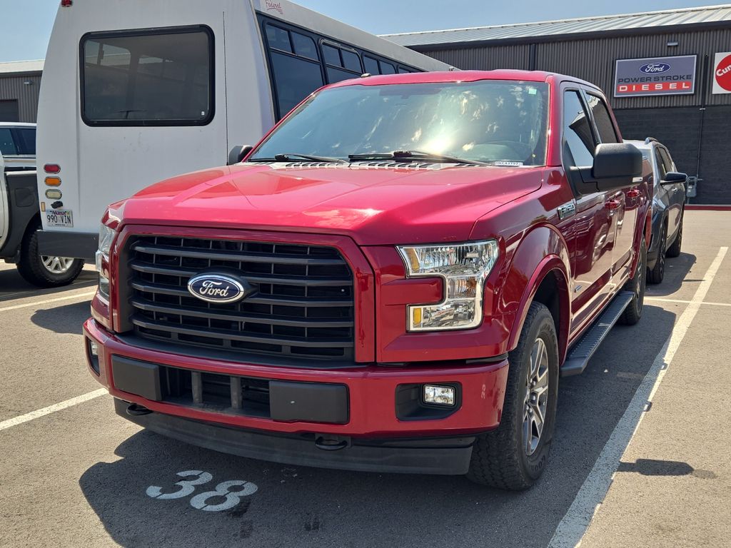 2017 Ford F-150 XLT 4x4 SuperCrew 5-1/2 Box's photo
