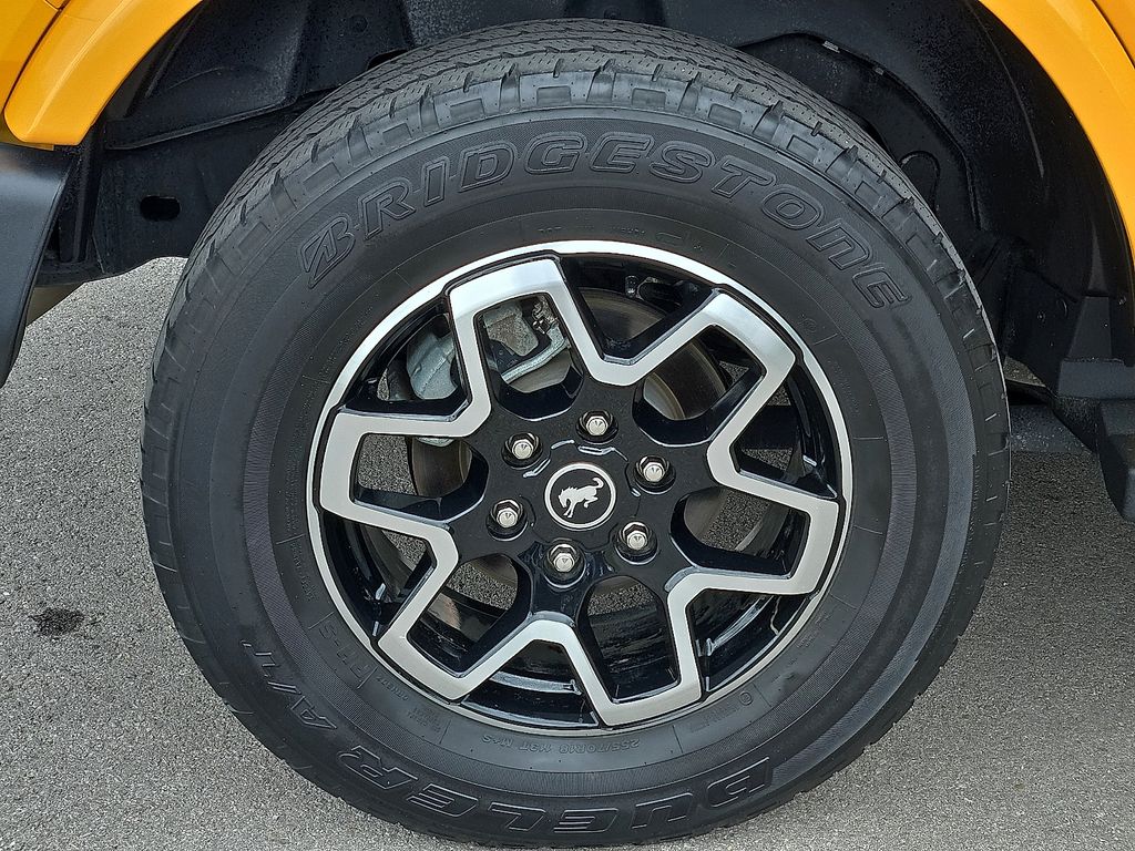 2022 Ford Bronco 2-Door Outer Banks - Photo 7