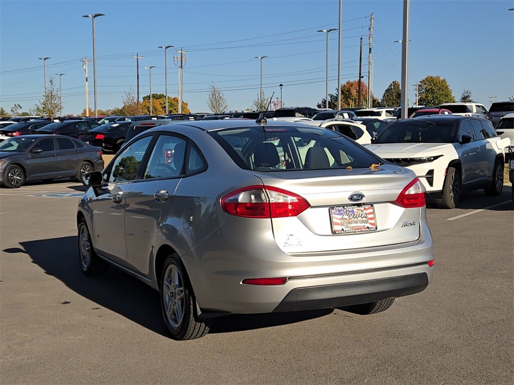 2019 Ford Fiesta SE photo 3