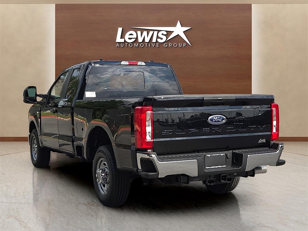 New 2026 Ford F-250SD XL Truck Super Cab