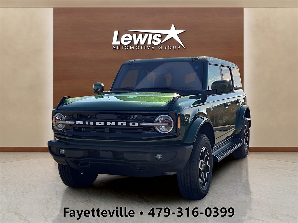 2025 Ford Bronco 4-Door Outer Banks's photo