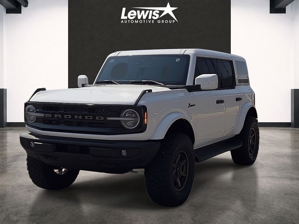 New 2026 Ford Bronco Outer Banks SUV