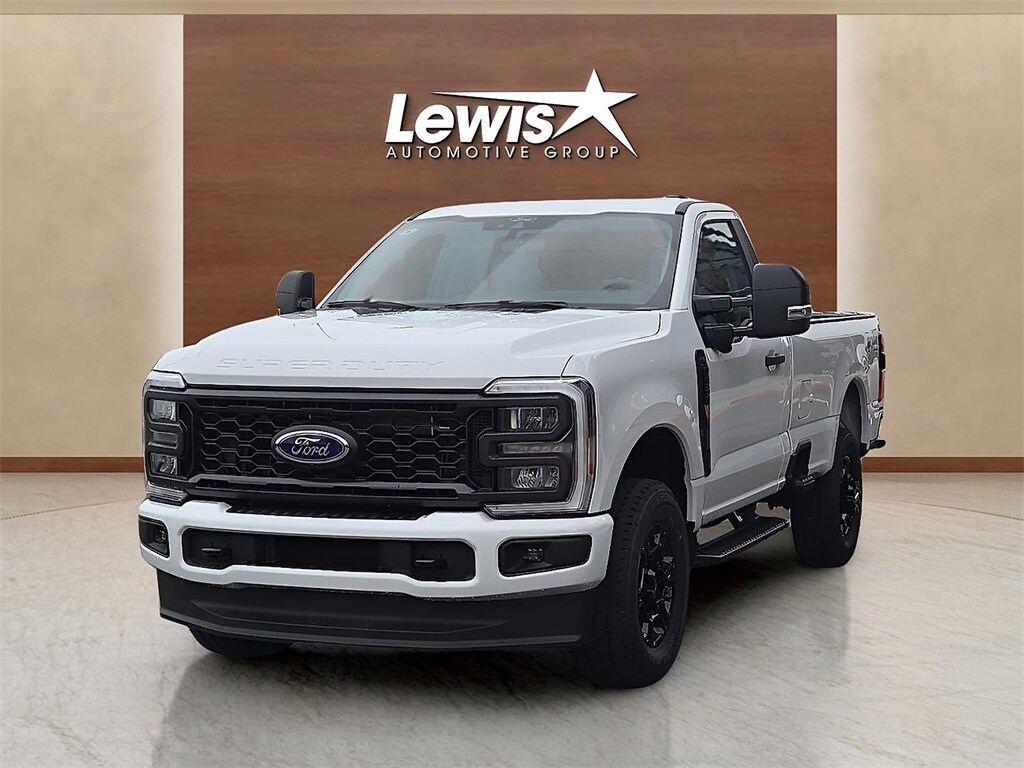 2025 Ford F-350 XL photo 2