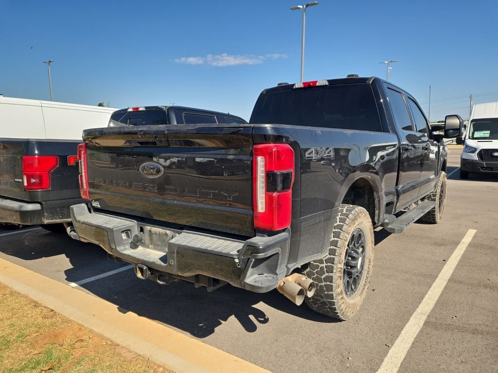 Used 2023 Ford F-350SD XLT Truck Crew Cab