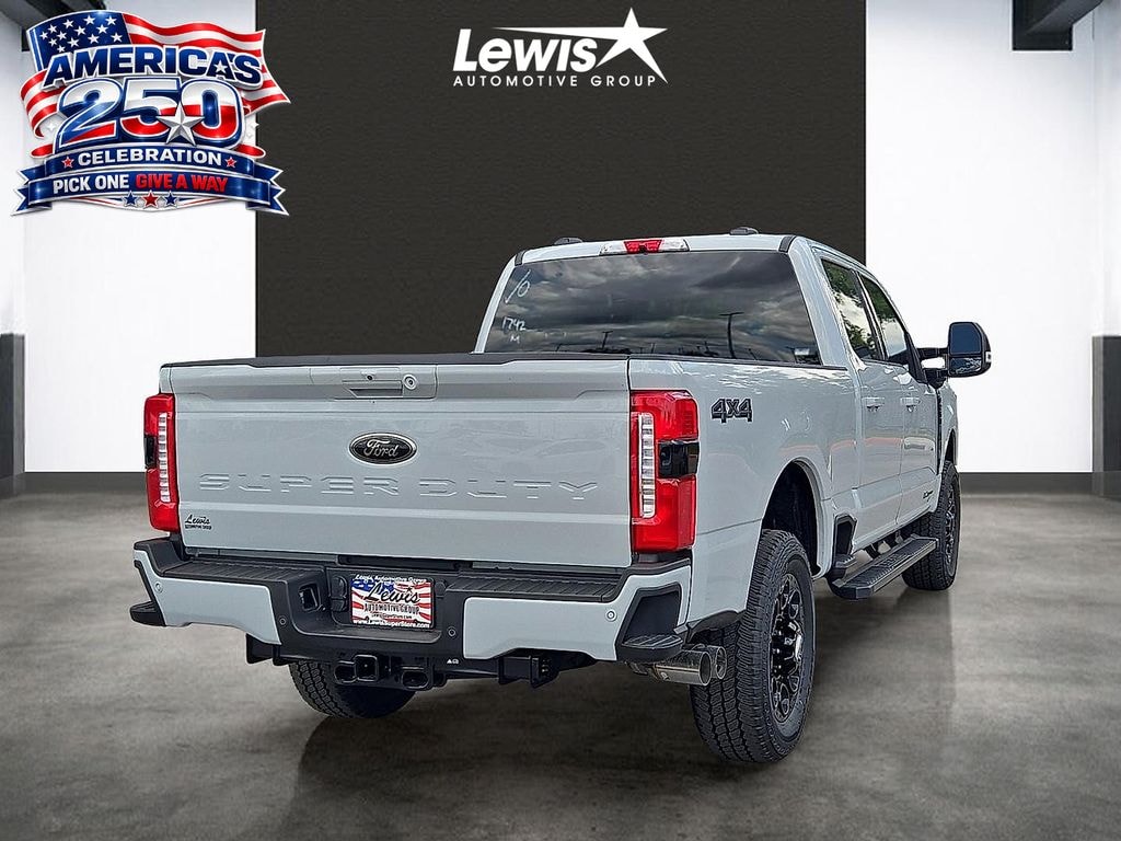 New 2026 Ford F-250SD XLT Truck Crew Cab