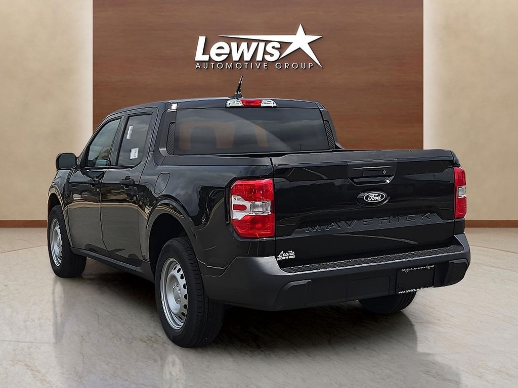 New 2025 Ford Maverick XL Truck SuperCrew