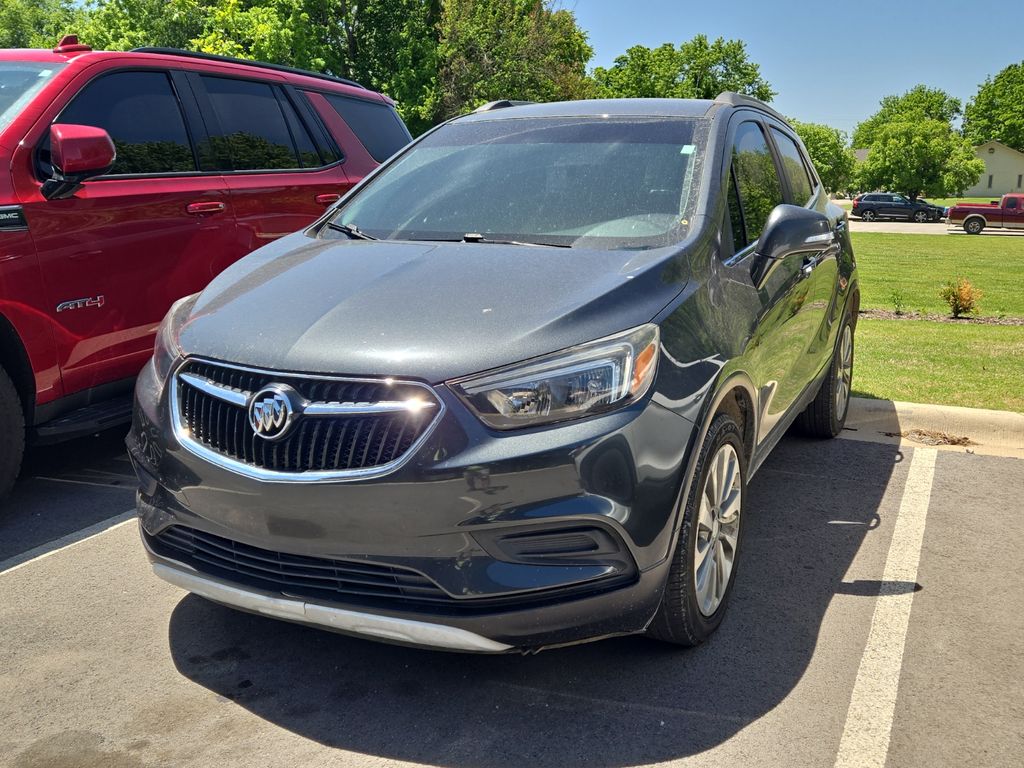 2017 Buick Encore Preferred's photo