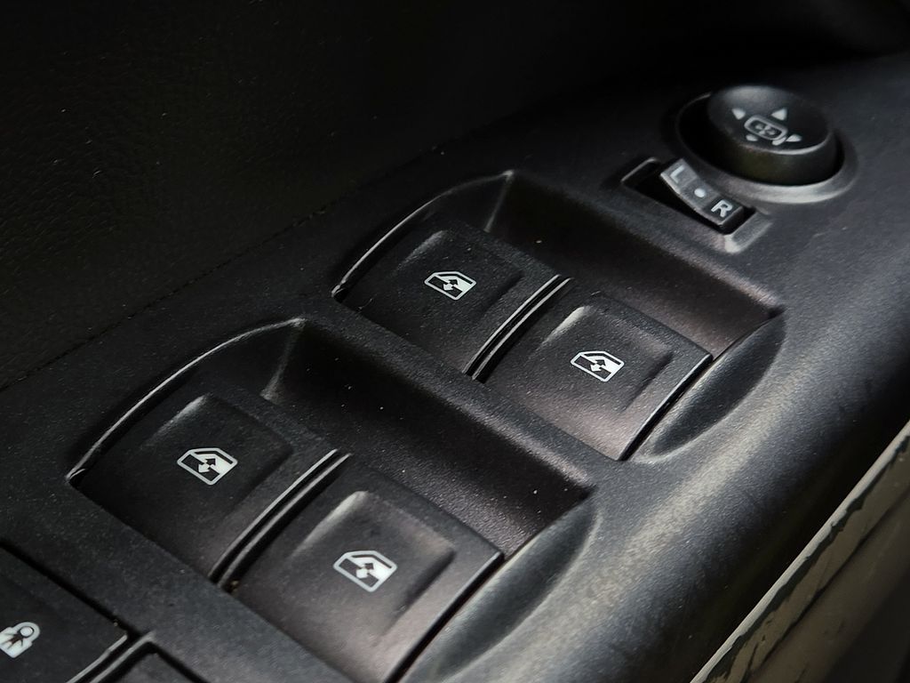 2017 Chevrolet Colorado LT - Photo 15