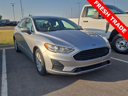2020 Ford Fusion S Sedan