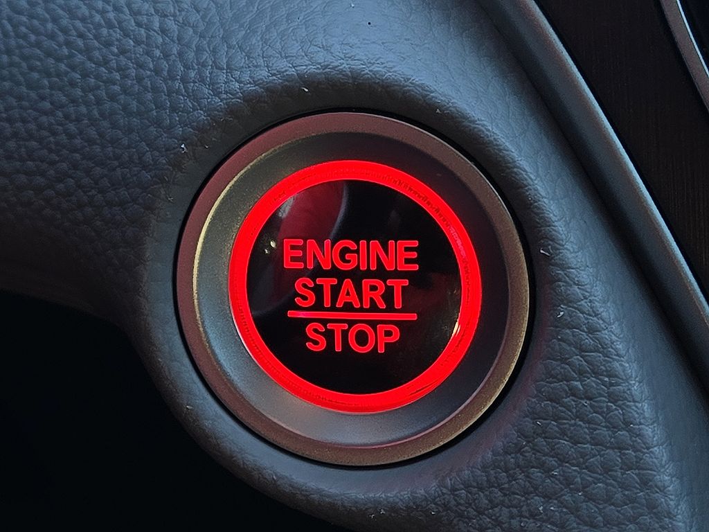 2018 Honda Accord LX - Photo 15
