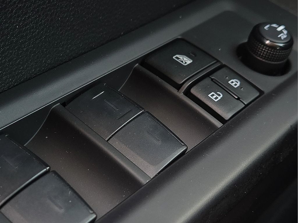 2023 Toyota Tundra SR5 - Photo 16