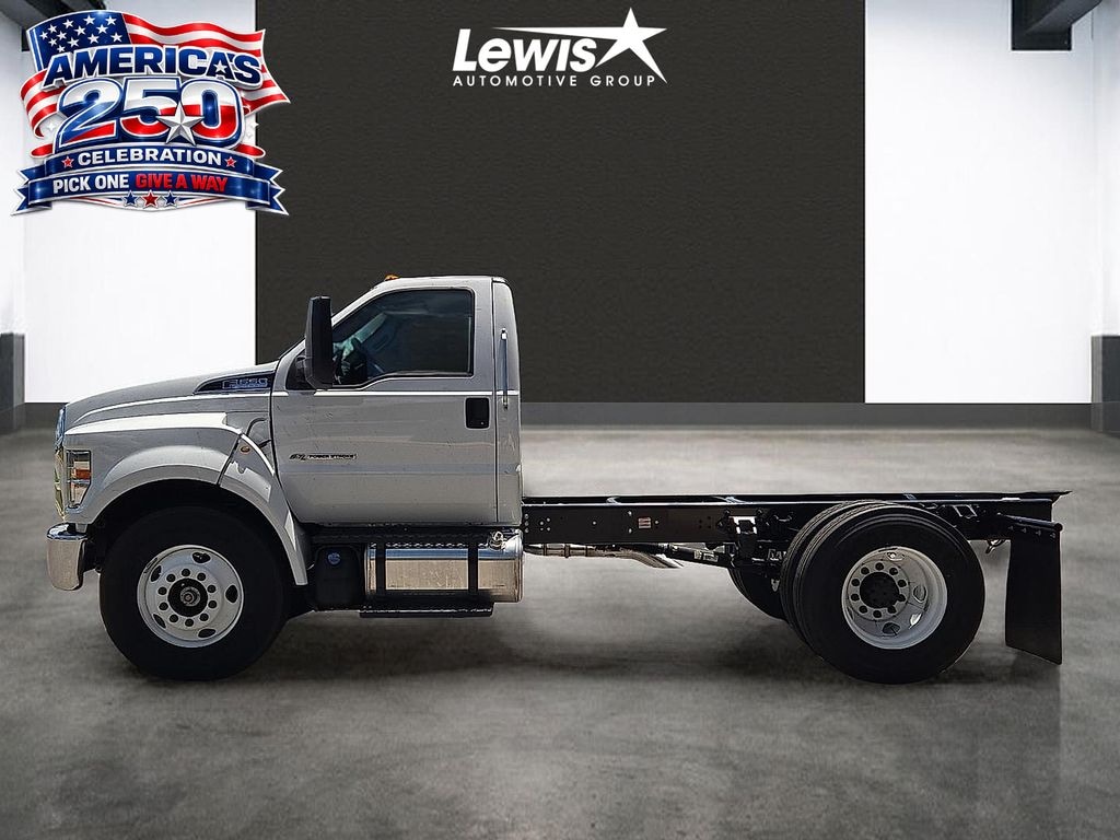 New 2027 Ford F-650SD Base Truck Regular Cab