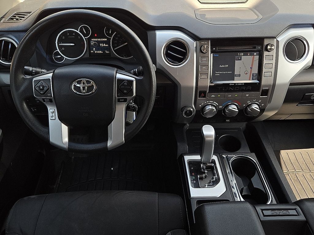 2016 Toyota Tundra SR5 - Photo 9