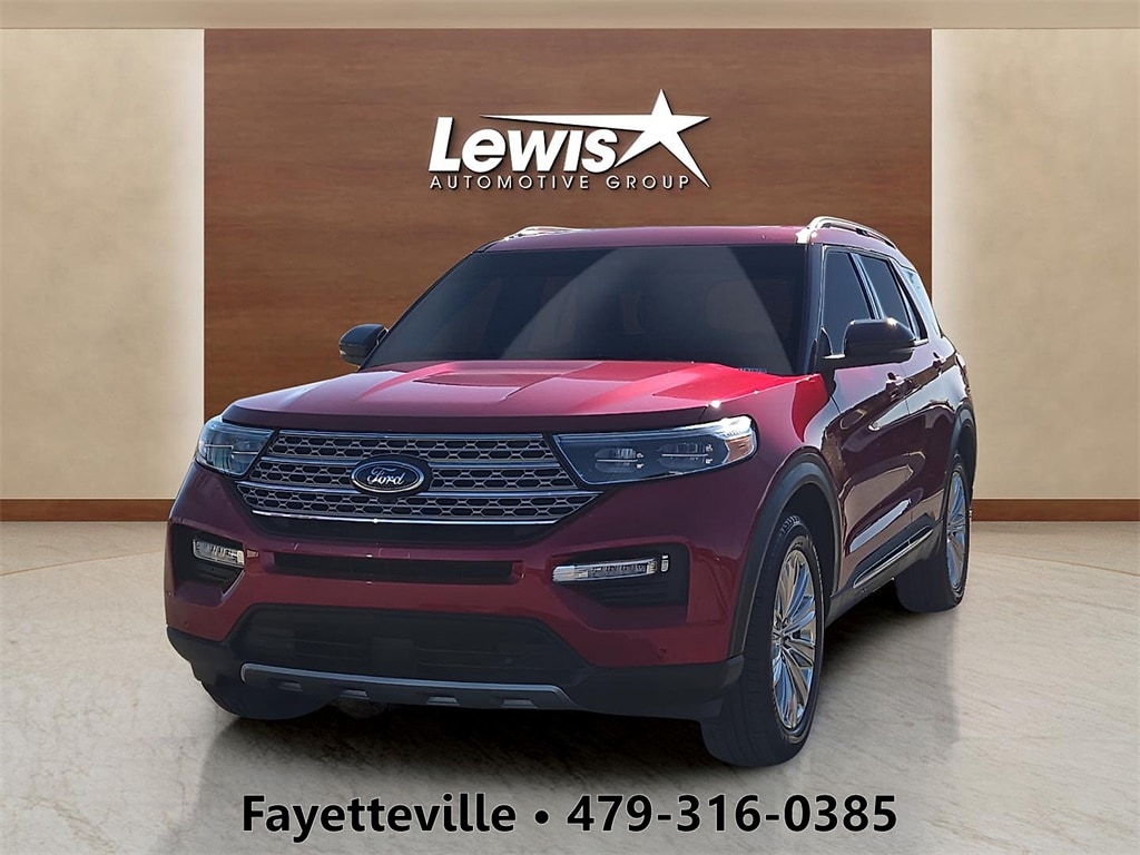 2023 Ford Explorer Limited's photo