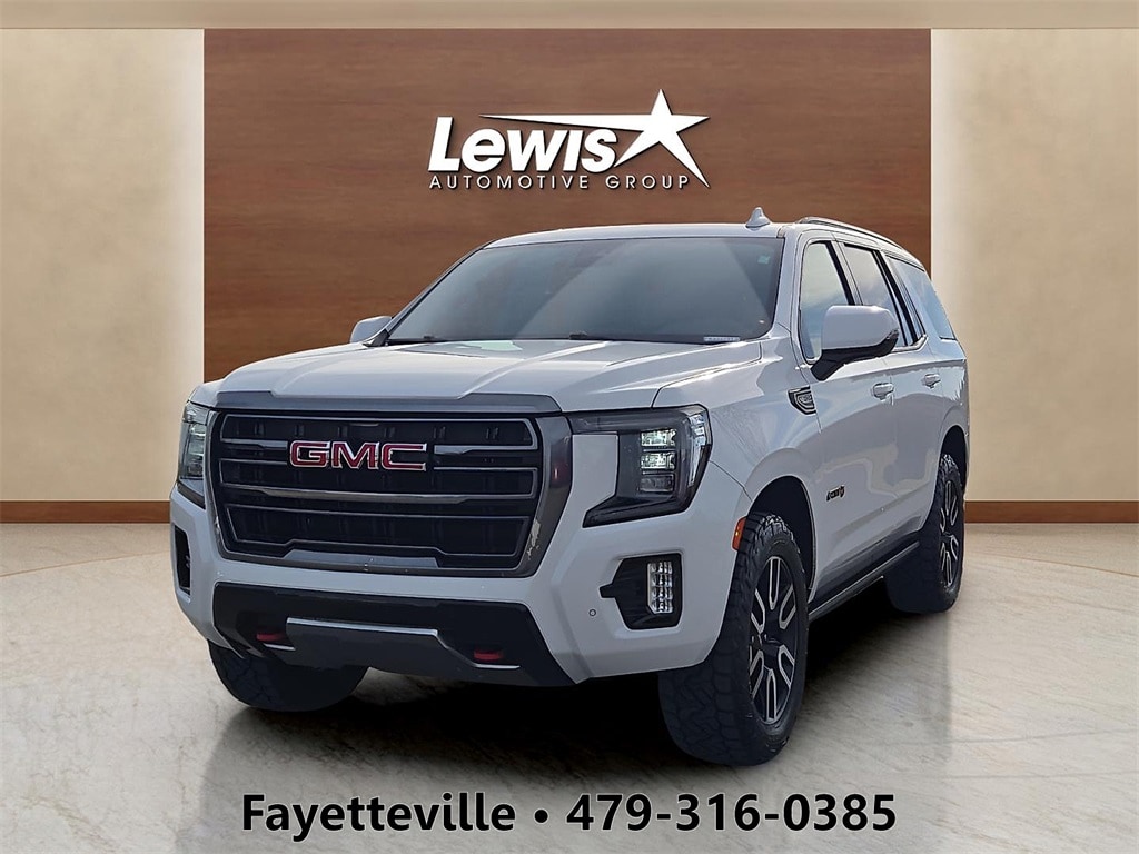 2023 GMC Yukon AT4's photo