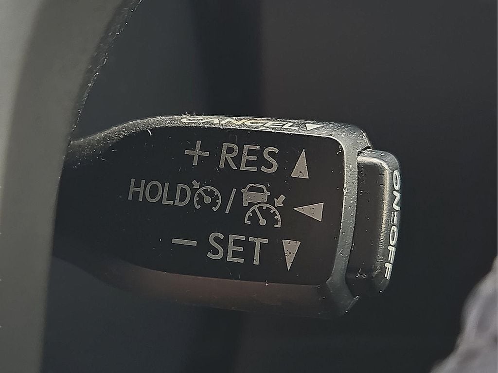 2021 Toyota 4Runner SR5 Premium - Photo 17