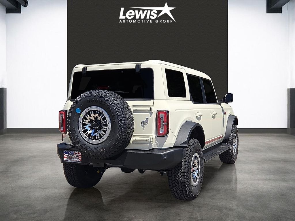New 2026 Ford Bronco Outer Banks SUV