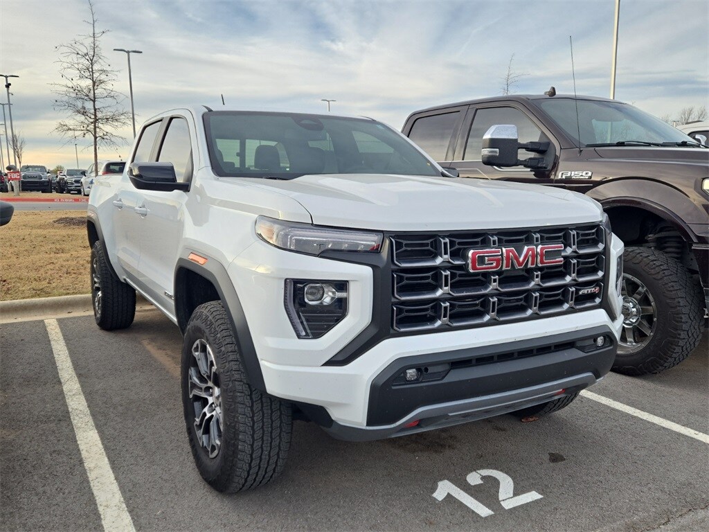 Used 2025 GMC Canyon AT4 Truck Crew Cab