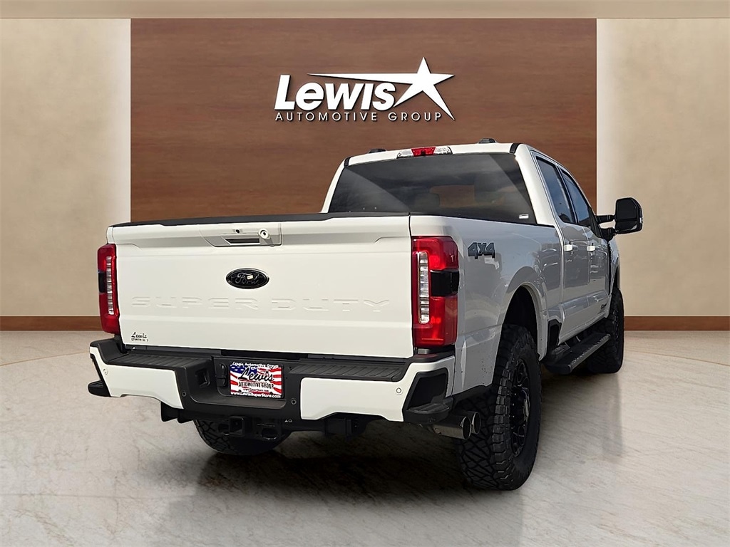 New 2026 Ford F-250SD Lariat Truck Crew Cab