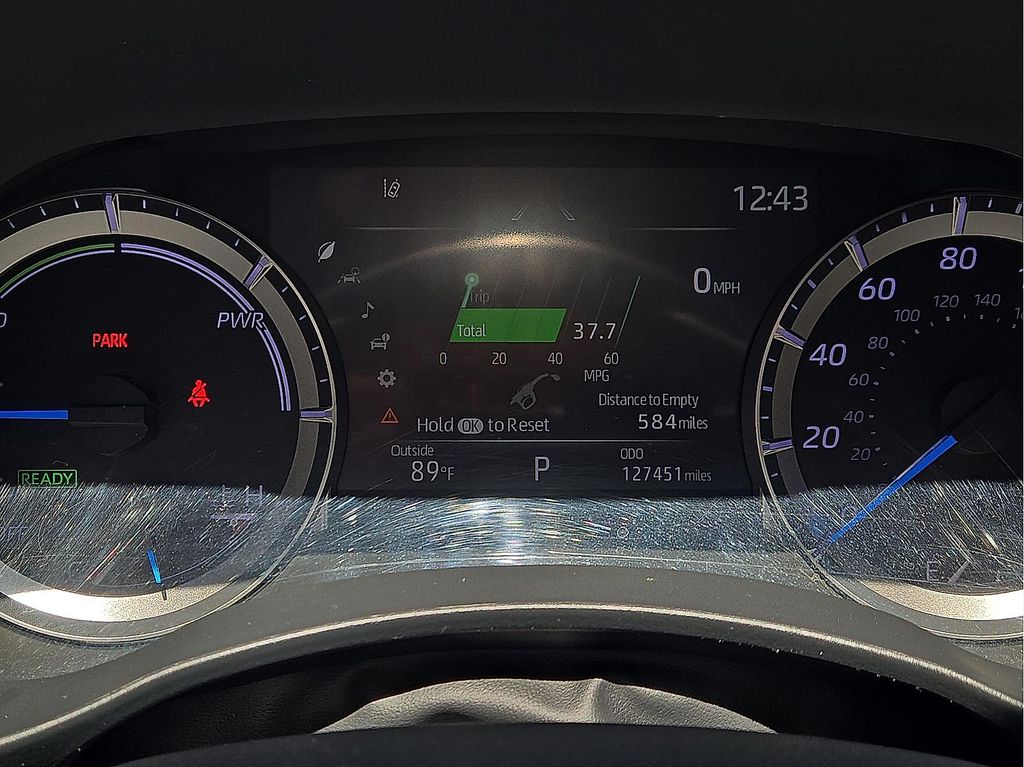 2023 Toyota Highlander XLE - Photo 18