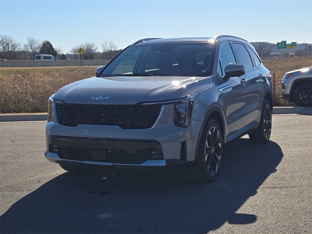 2025 Kia Sorento SX's photo