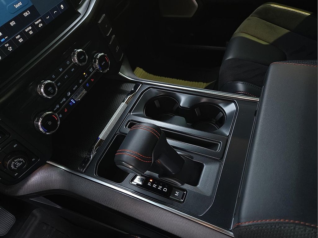 2024 Ford F-150 Raptor - Photo 20