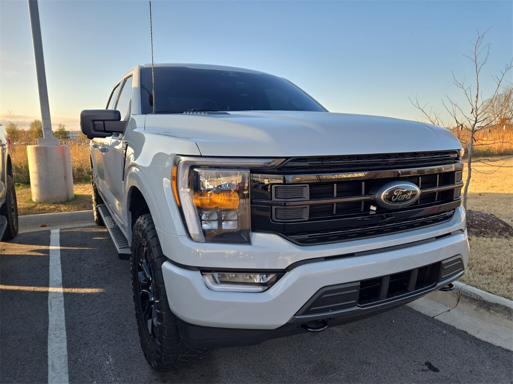 2023 Ford F-150 XLT photo 4