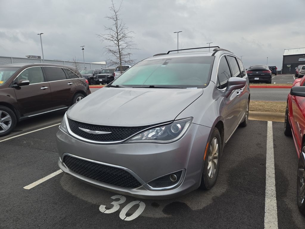 Used 2017 Chrysler Pacifica Touring L Van